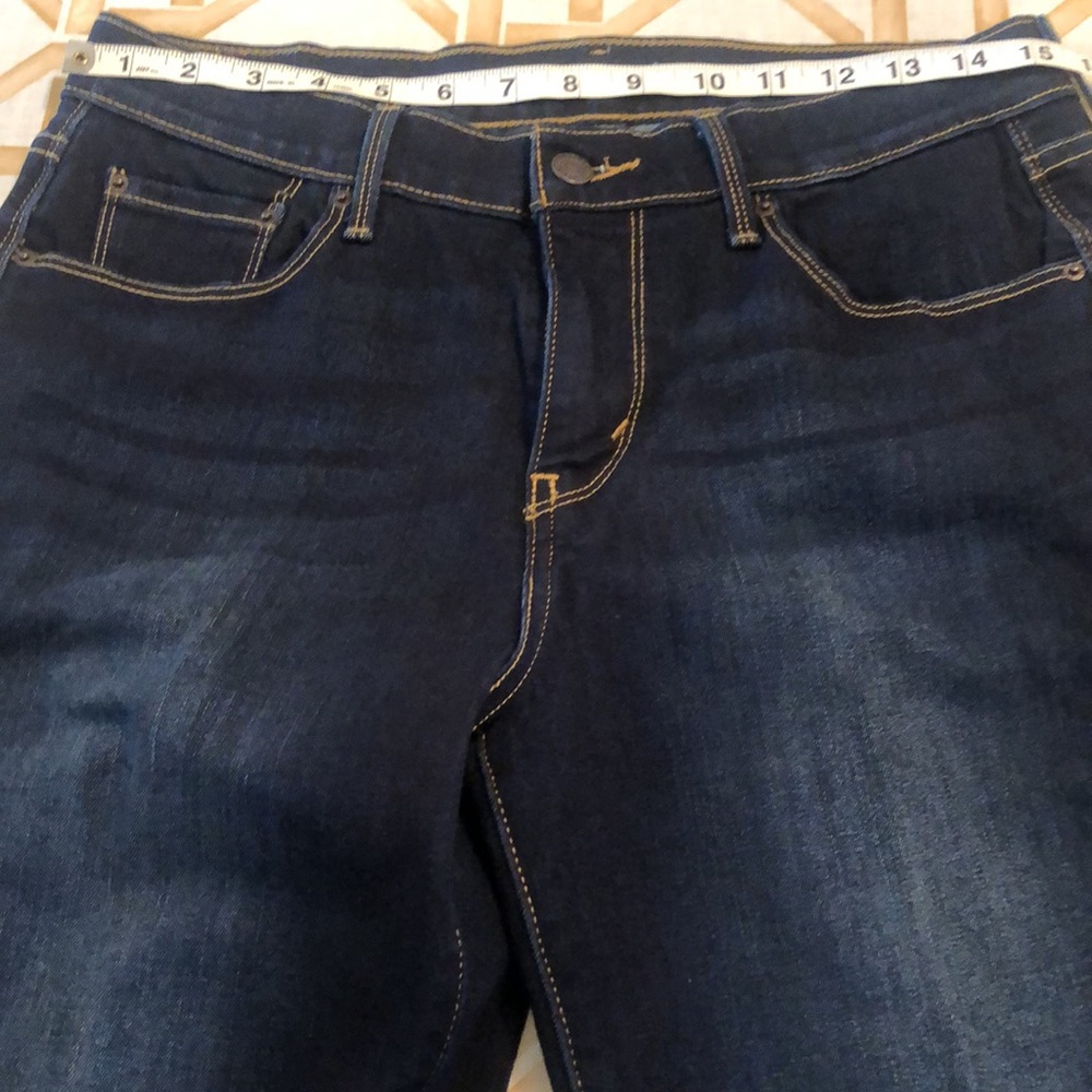 🆕Levi’s - Picture 2 of 6